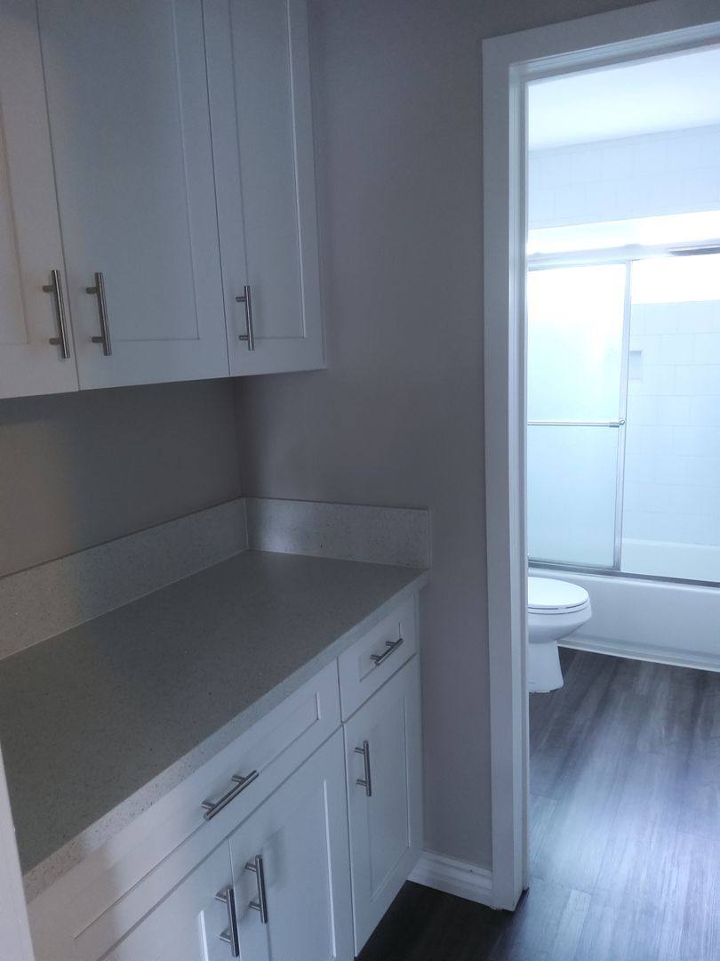 Apartment for rent at 11932 Paramount Blvd, Downey, CA 90242