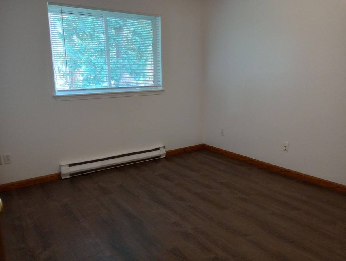 Apartment for rent at 1577 D St, Blaine, WA 98230