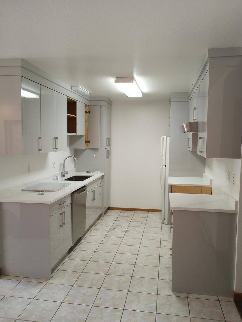 Apartment for rent at 1577 D St, Blaine, WA 98230