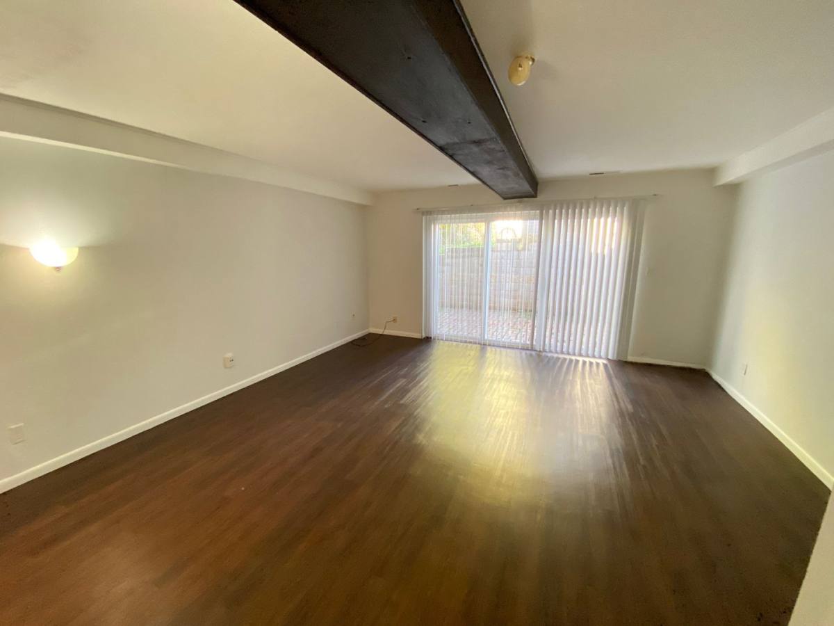 Apartment for rent at 111 W Hudson St, Columbus, OH 43202