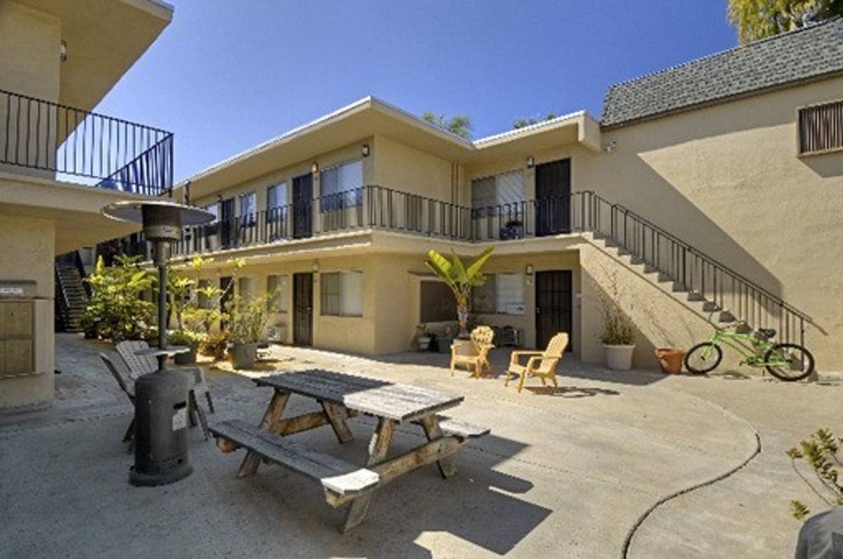 Apartment for rent at 4250 Jewell St, San Diego, CA 92109