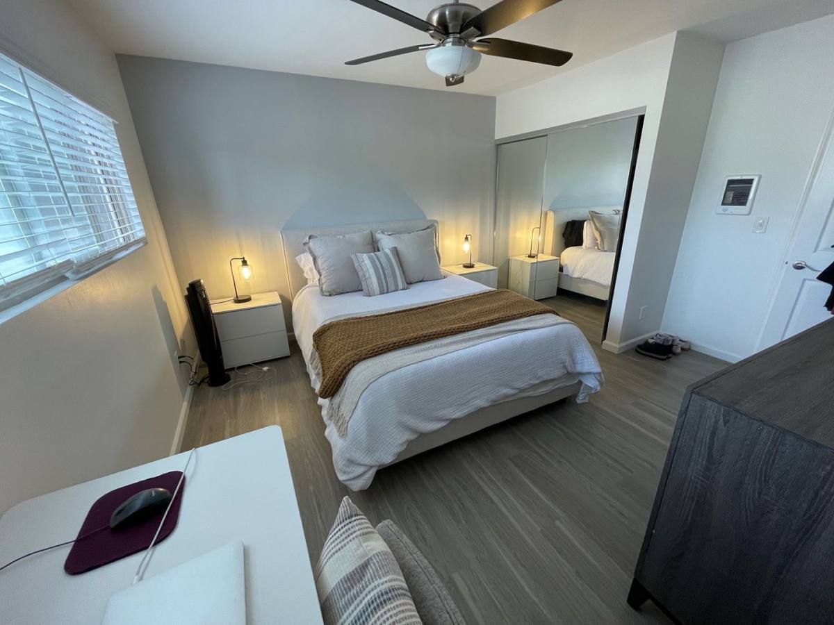 Apartment for rent at 4250 Jewell St #LP, San Diego, CA 92109