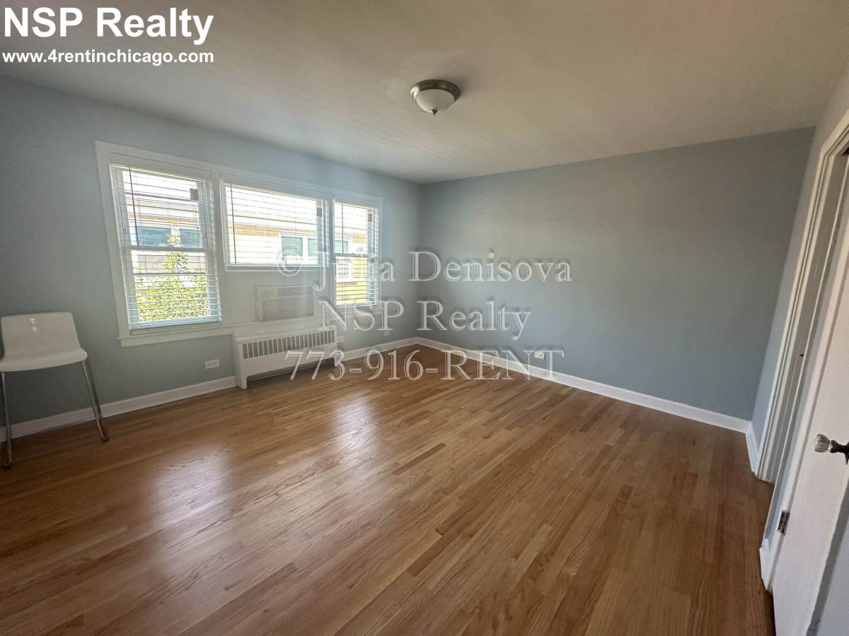 Apartment for rent at 6700 N California #19-1W, Chicago, IL 60645