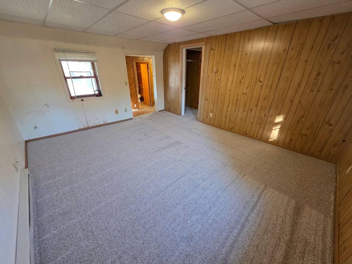 Apartment for rent at 108 W Vine St, Chippewa Falls, WI 54729