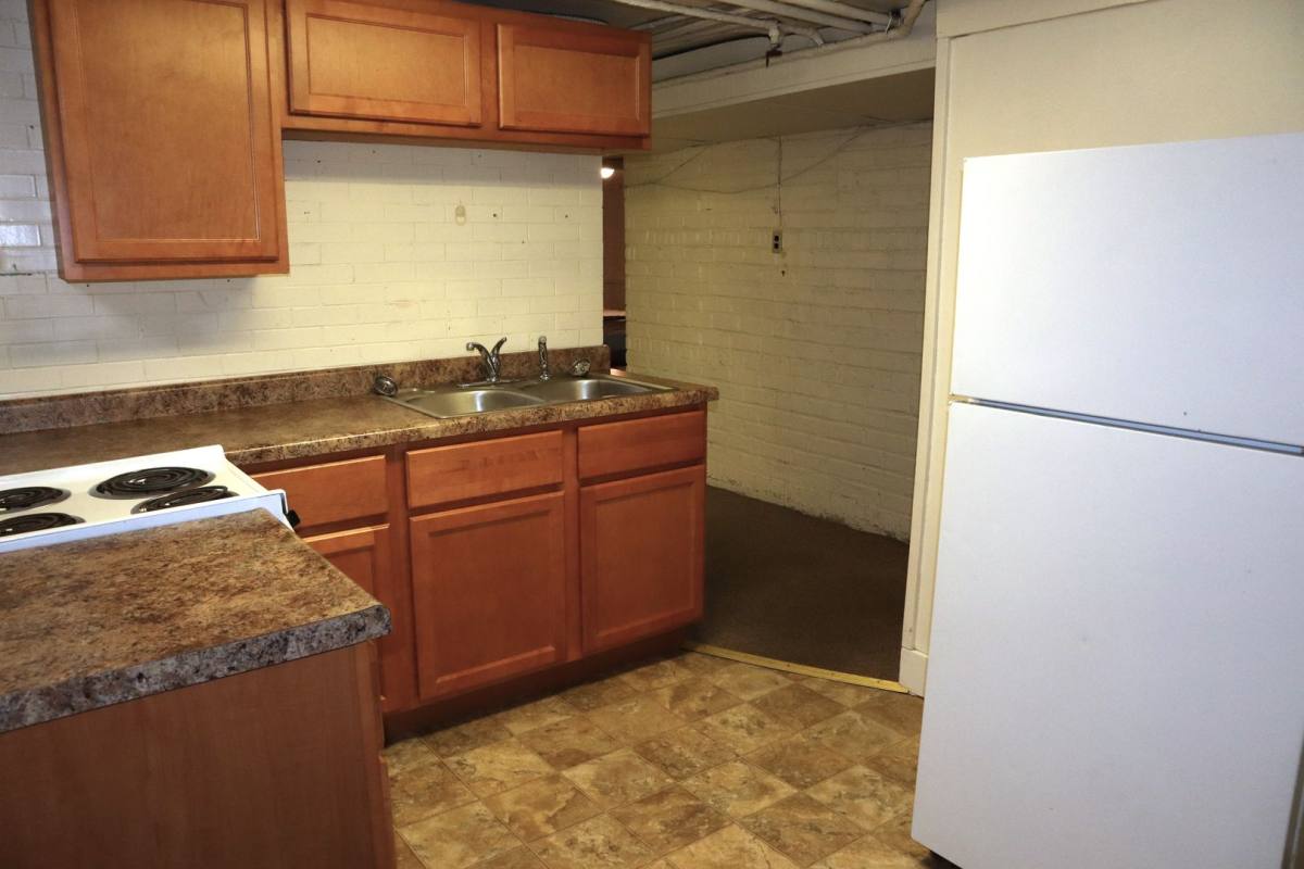 Apartment for rent at 35 S Carpenter Ave, Indiana, PA 15701