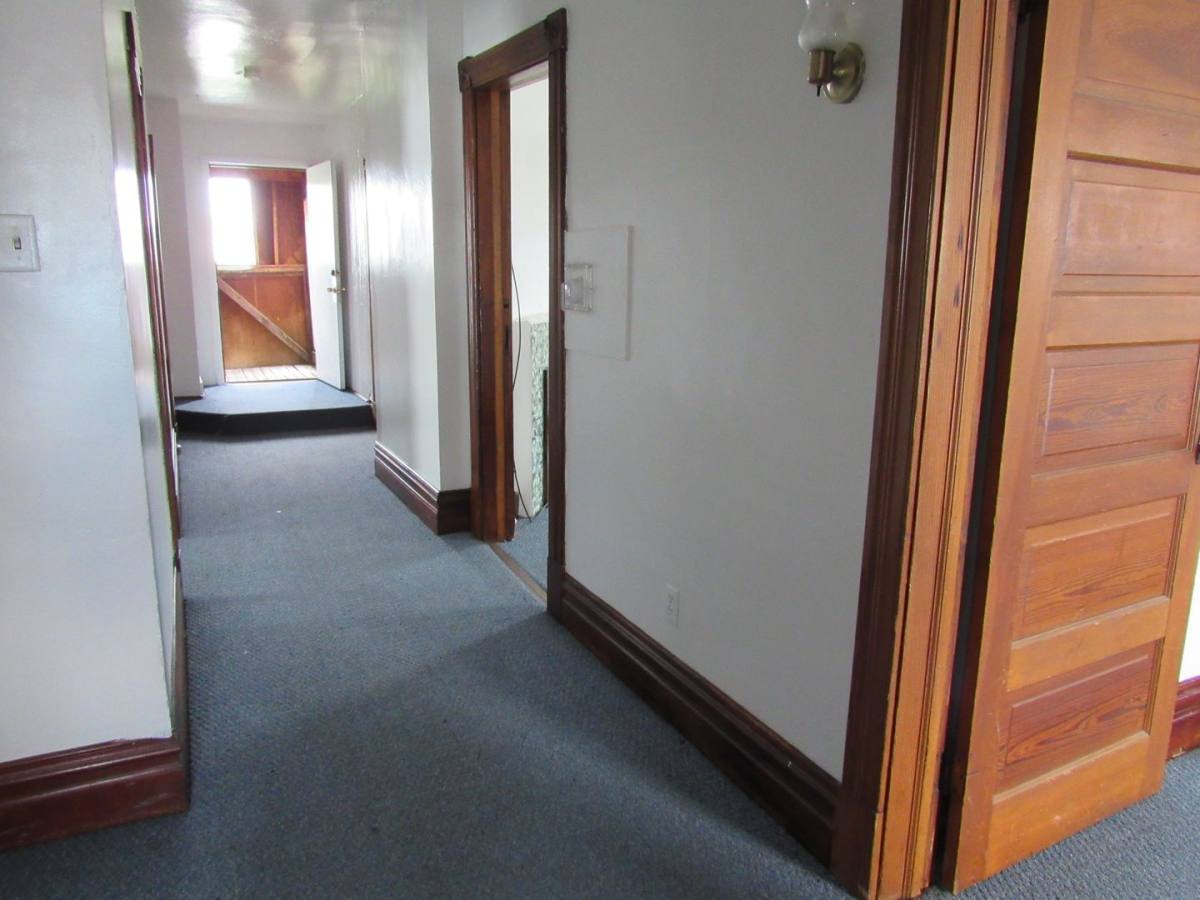 Apartment for rent at 787-789 Wayne Ave, Indiana, PA 15701