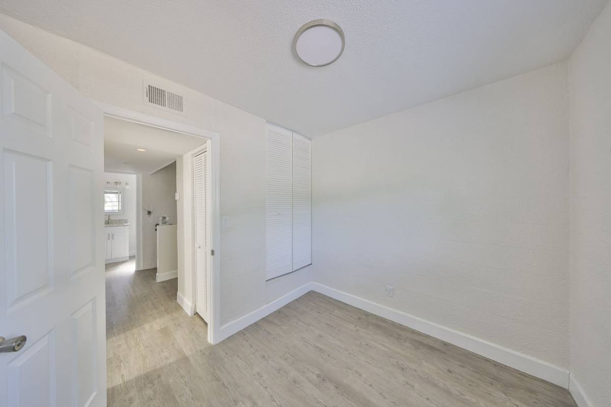 Townhouse for rent at 11960 133rd Ave, Largo, FL 33778