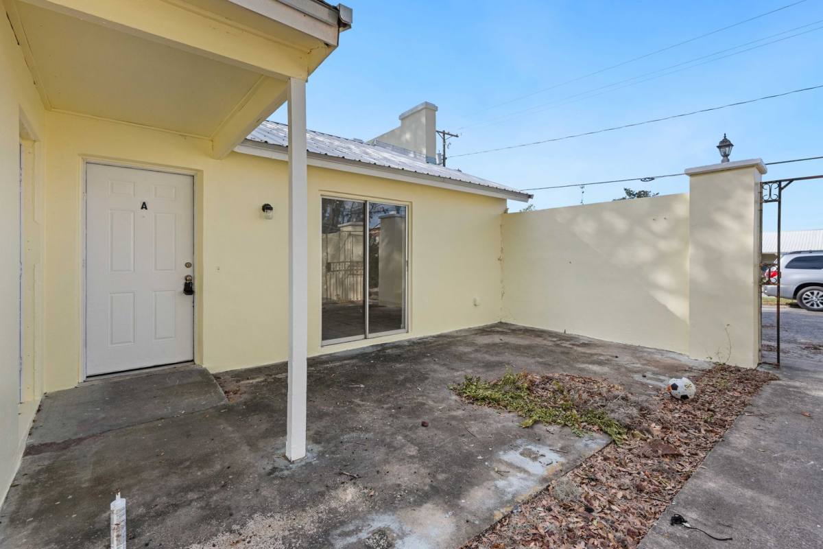 Apartment for rent at 37540 Martin Luther King Ave, Dade City, FL 33525