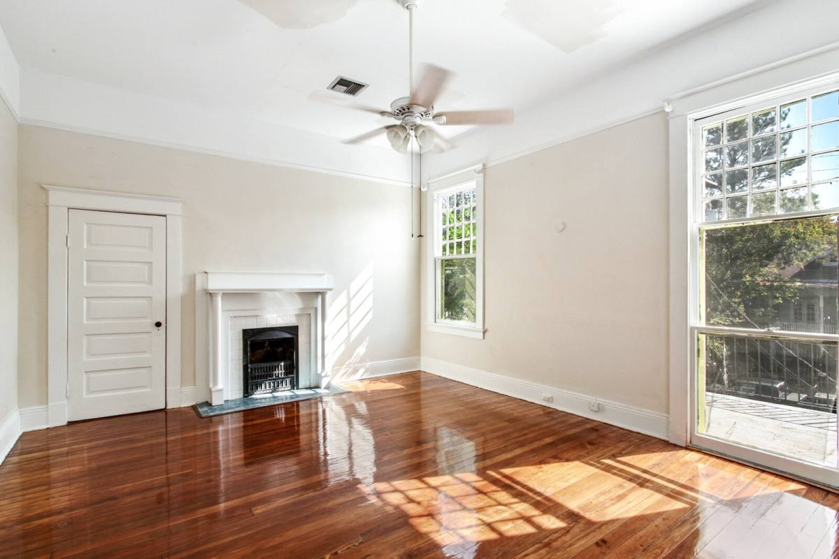 Apartment for rent at 808 Pine St, New Orleans, LA 70118