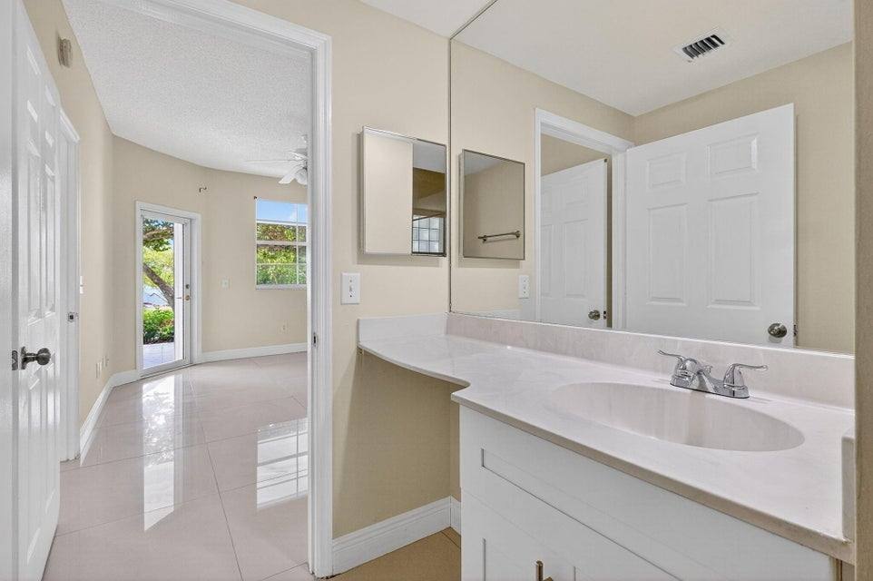 Apartment for rent at 3255 NE 184th St #12104, North Miami Beach, FL 33160
