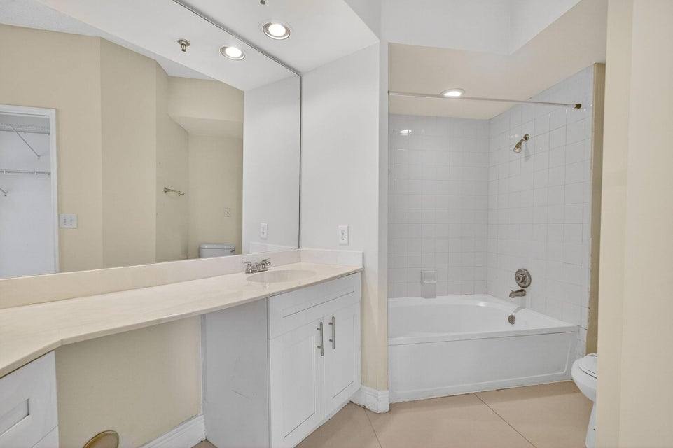 Apartment for rent at 3255 NE 184th St #12104, North Miami Beach, FL 33160