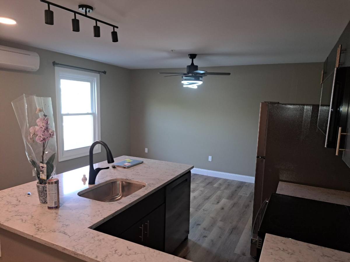 Apartment for rent at 1493 E Emmaus Ave 002 Ap, Allentown, PA 18103