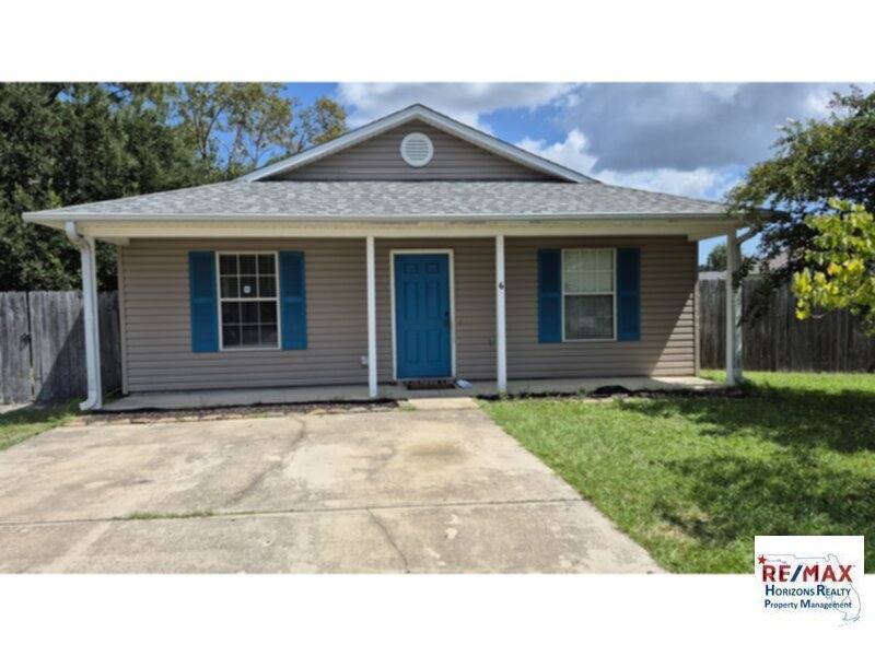House for rent at 6 Marquesas Court, Pensacola, FL 32506