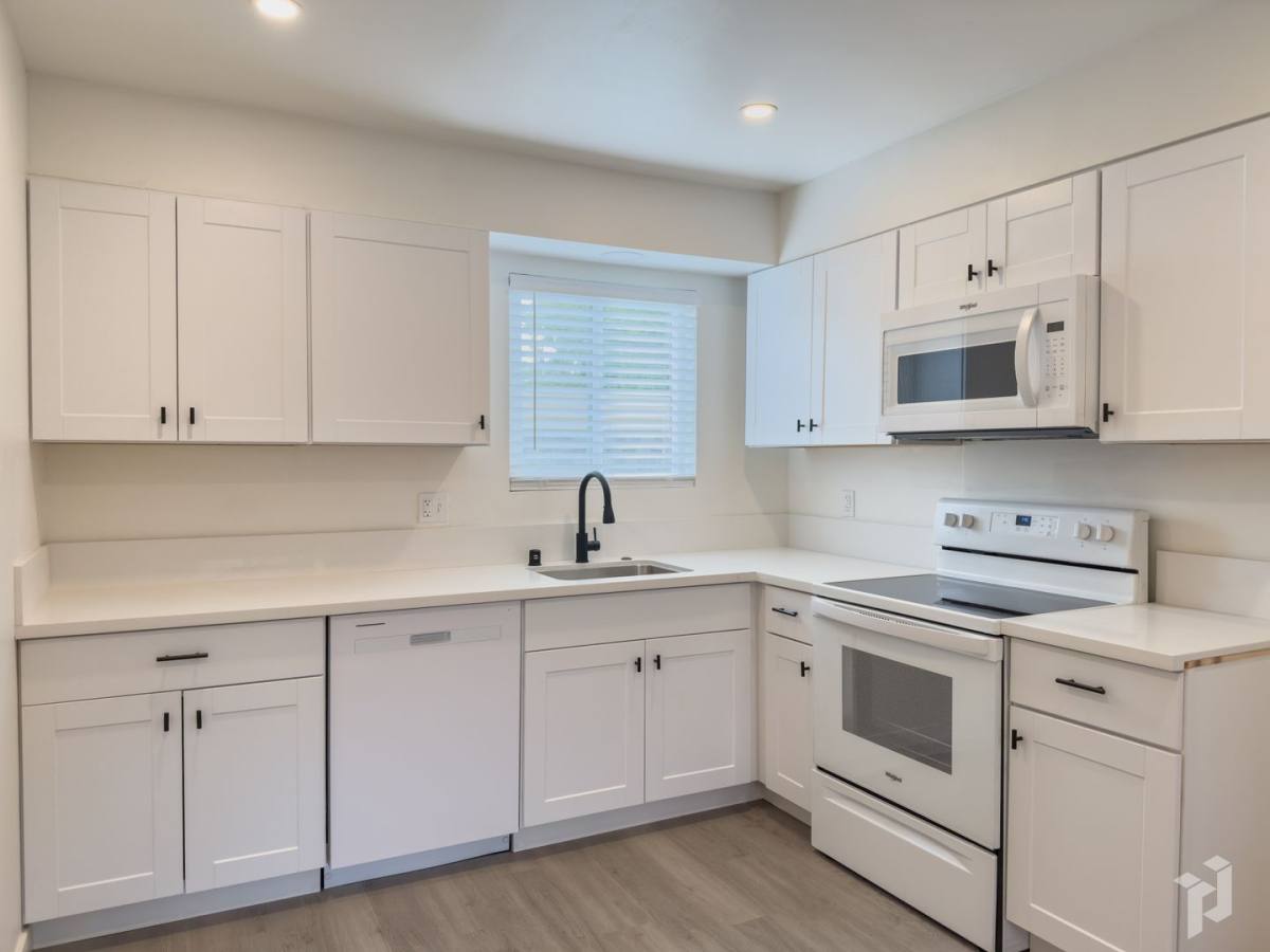 Apartment for rent at 1227 Esplanade, Chico, CA 95926