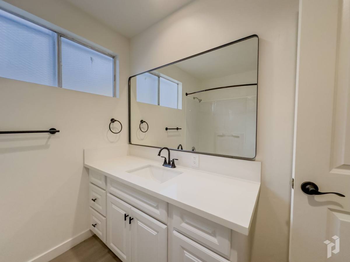 Apartment for rent at 1227 Esplanade, Chico, CA 95926