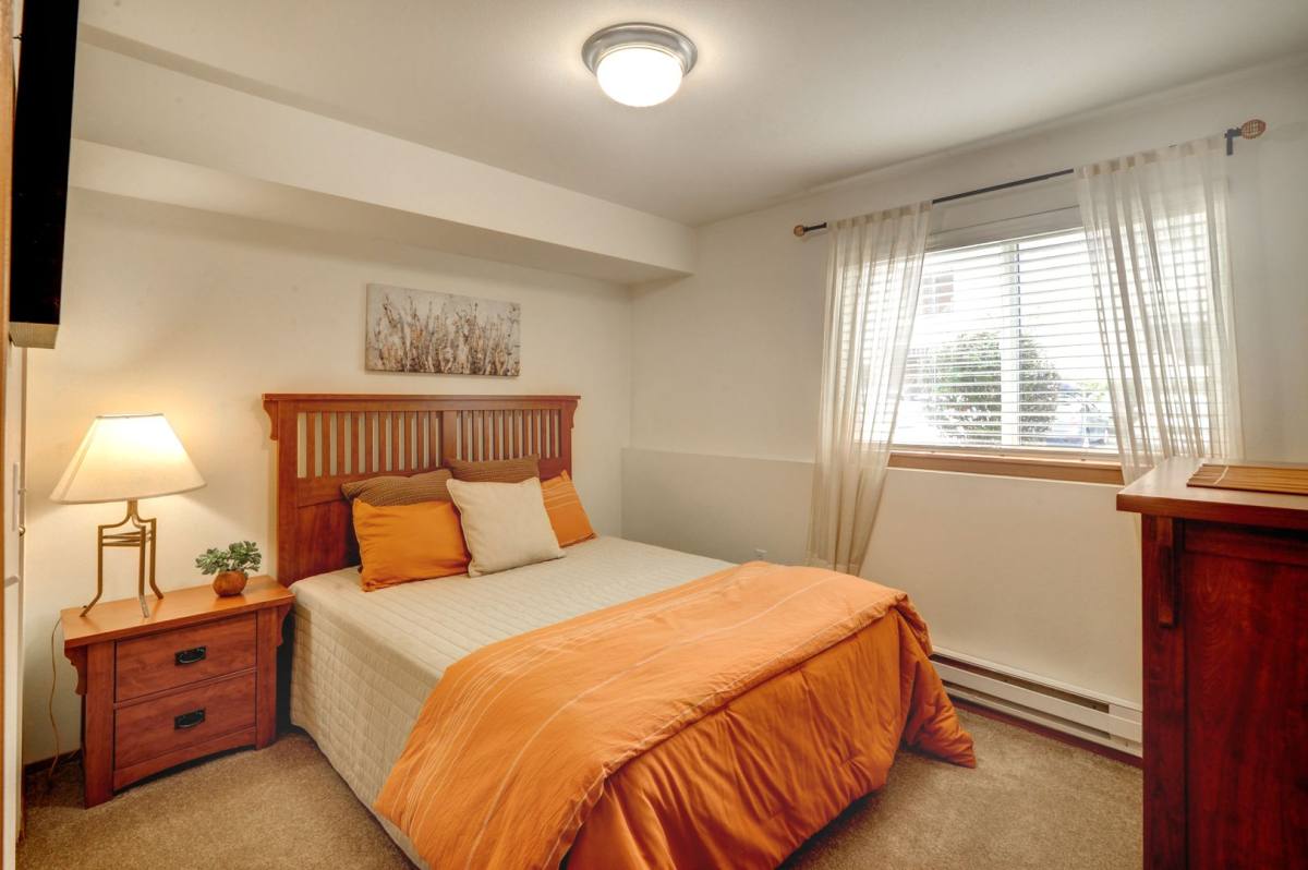Apartment for rent at 12110 SE 312th St, Auburn, WA 98092