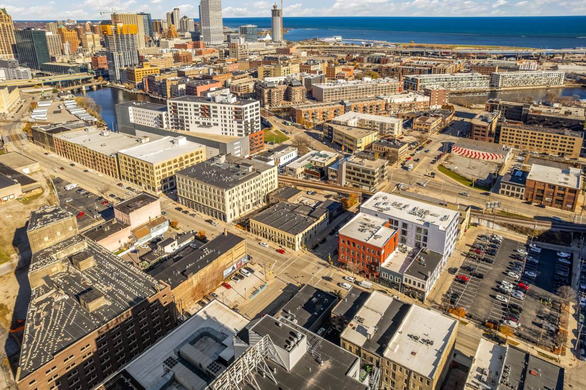 130-138 W Pittsburgh Ave 174-192 S, Milwaukee, WI 53204 - Apartment For Rent - Image 7