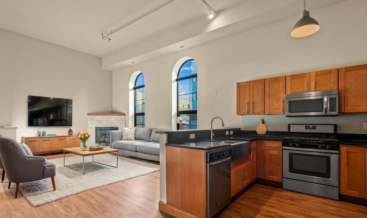 Pittsburgh & 2nd Residential, 130-138 W Pittsburgh Ave 174-192 S, Milwaukee, WI 53204 - Apartment for Rent - Image 9