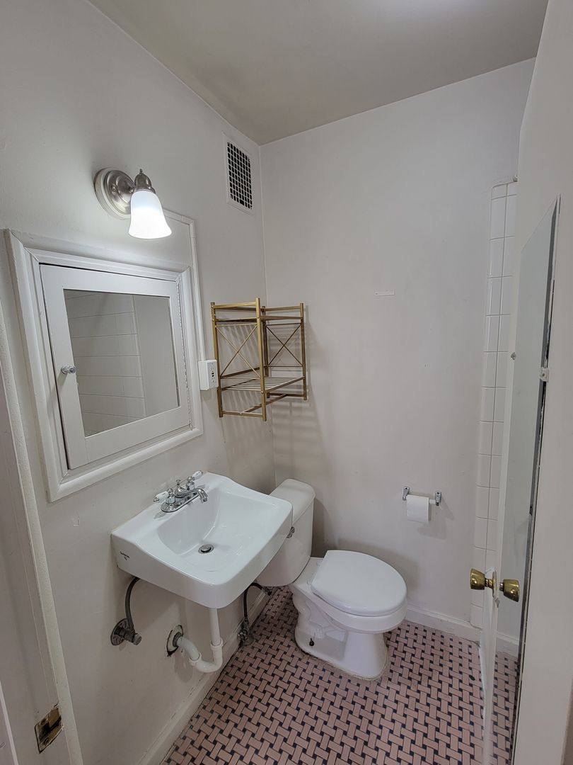 Apartment for rent at 205 E 2nd Ave, Salt Lake City, UT 84103