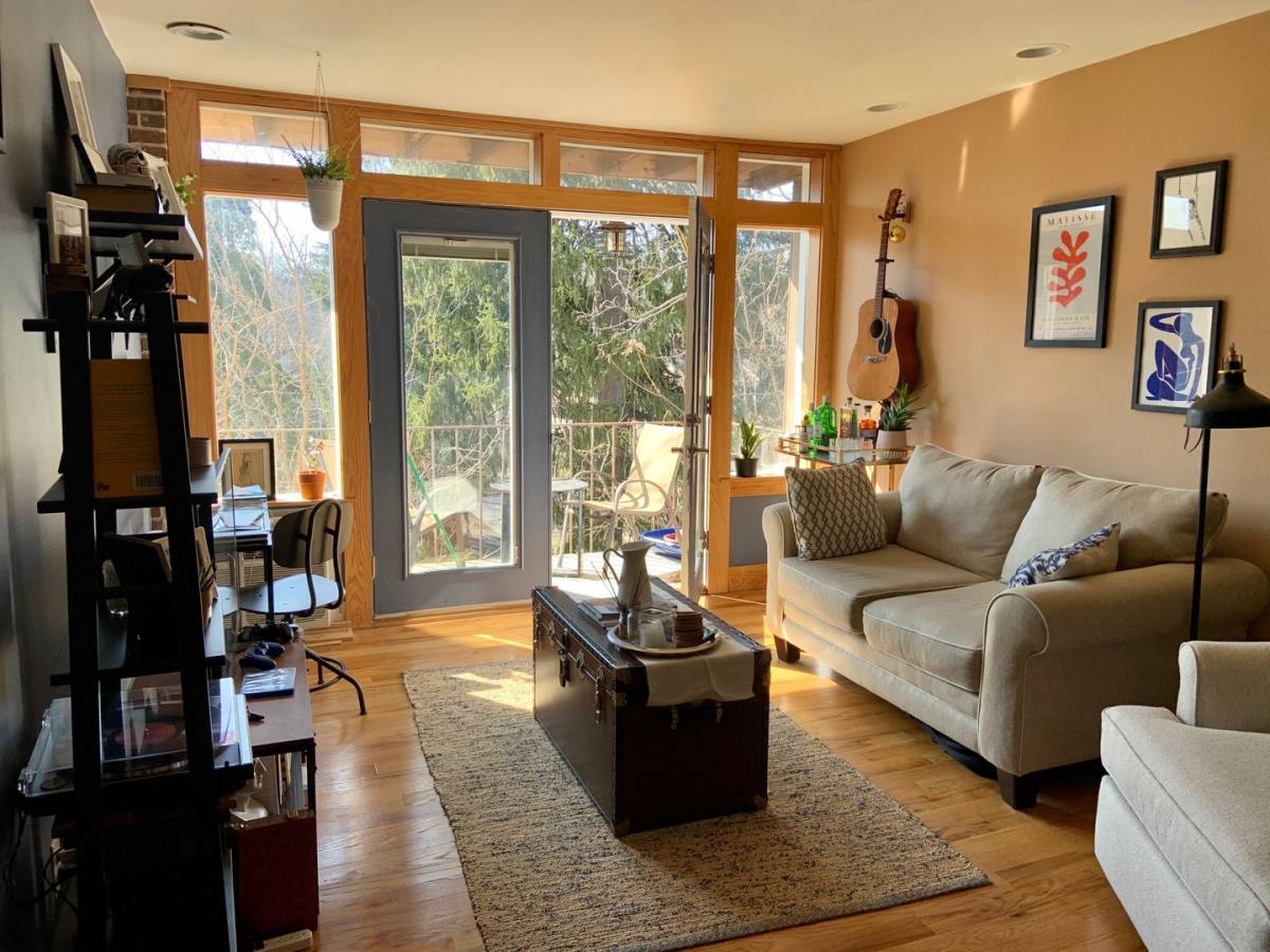 Apartment for rent at 1015 W Huron, Ann Arbor, MI 48103