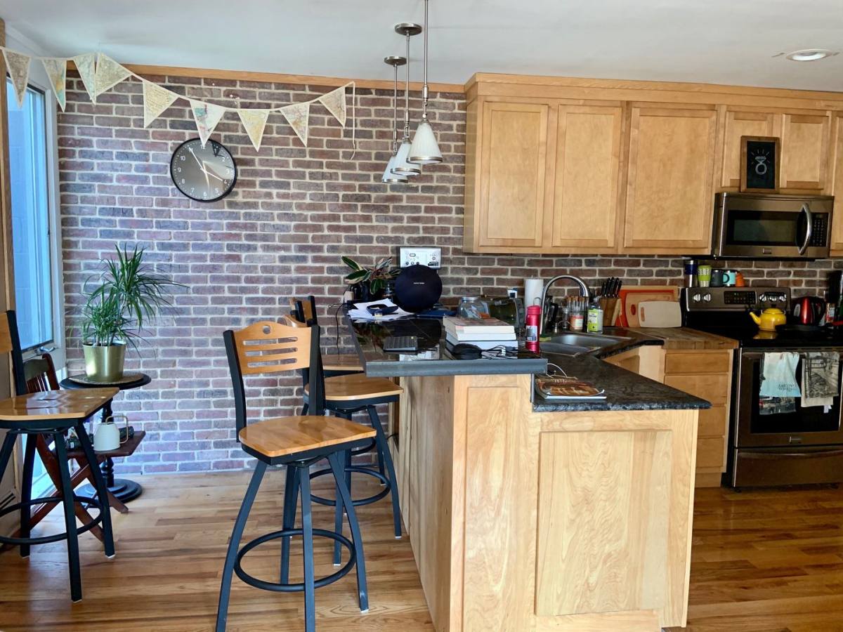 Apartment for rent at 1015 W Huron, Ann Arbor, MI 48103