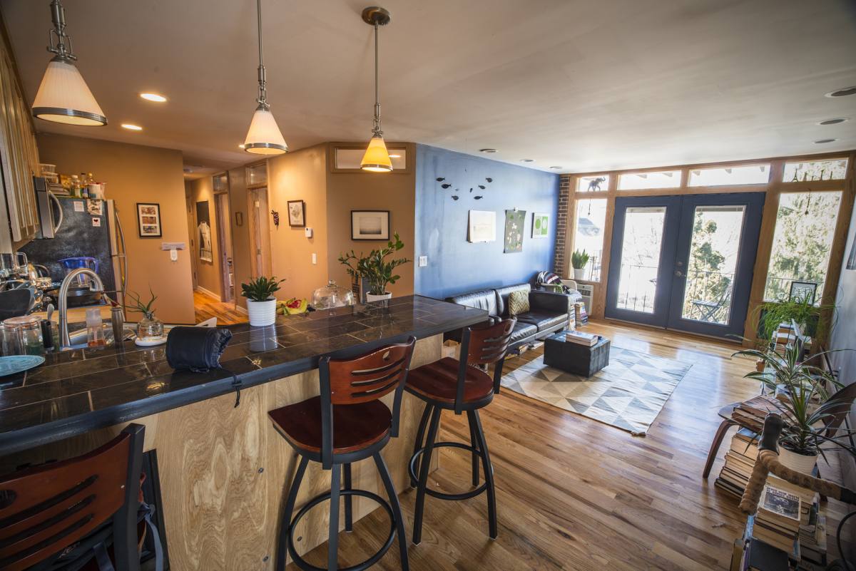 Apartment for rent at 1015 W Huron, Ann Arbor, MI 48103