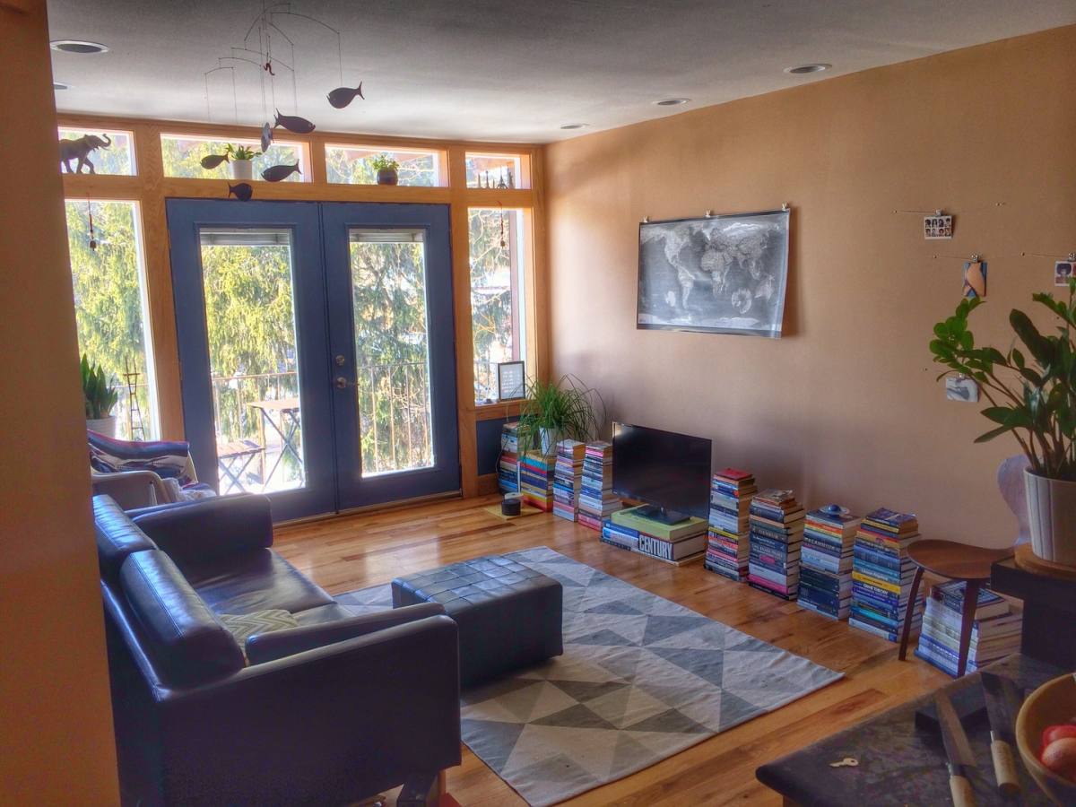 Apartment for rent at 1015 W Huron, Ann Arbor, MI 48103