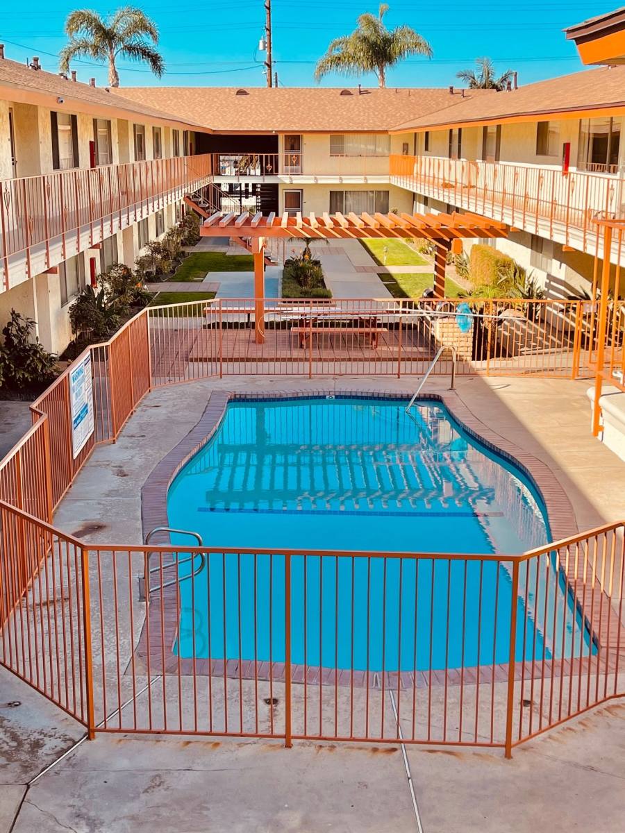 Apartment for rent at 16310 Cornuta Ave, Bellflower, CA 90706