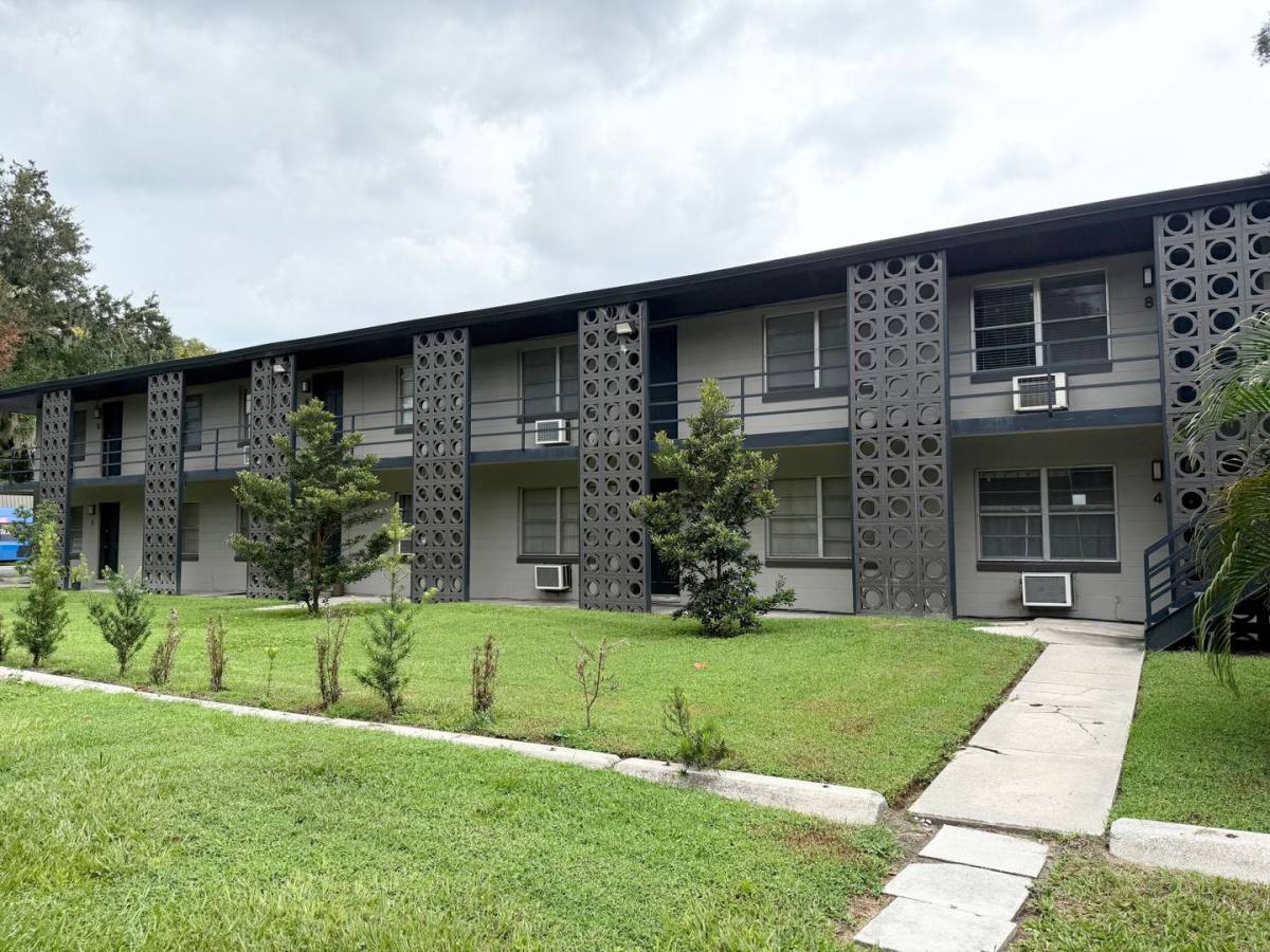 Apartment for rent at 639 Ramona Lane, Orlando, FL 32805