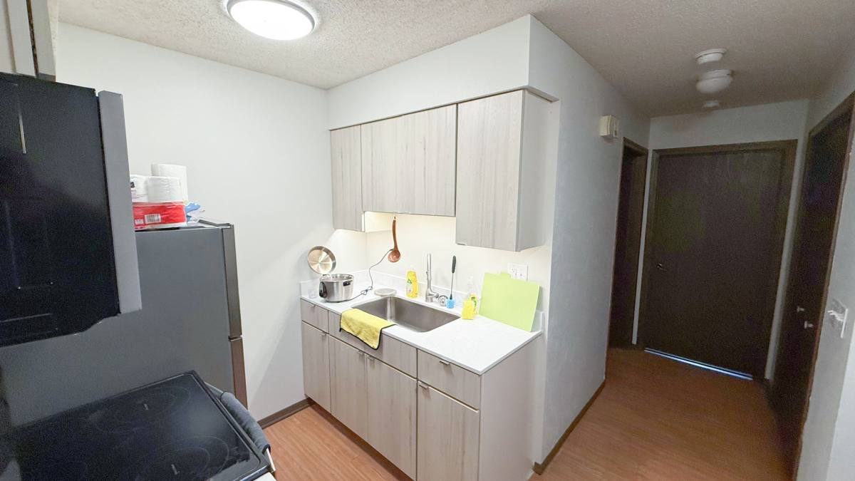 Apartment for rent at 507 E White, Champaign, IL 61820