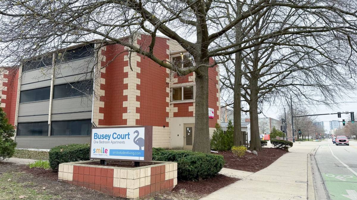 Apartment for rent at 805 W Green St, Urbana, IL 61801