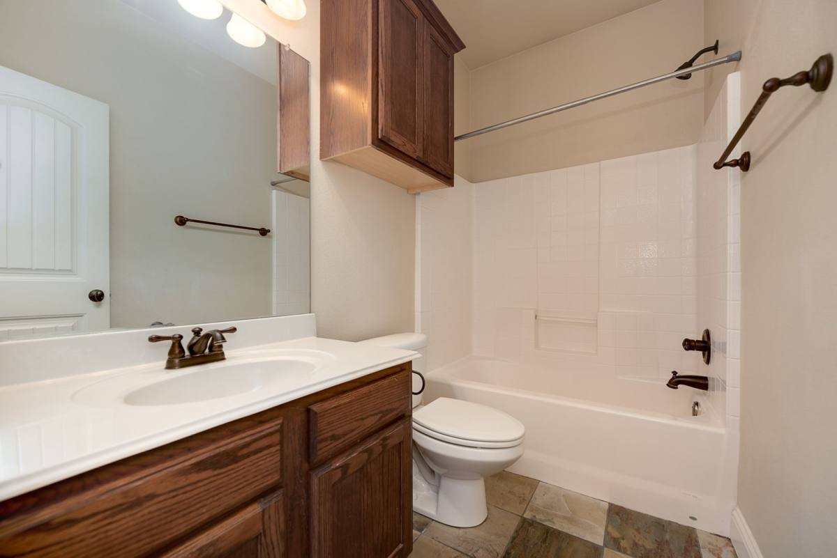 House for rent at 2928 Forest Park Blvd, Fort Worth, TX 76110