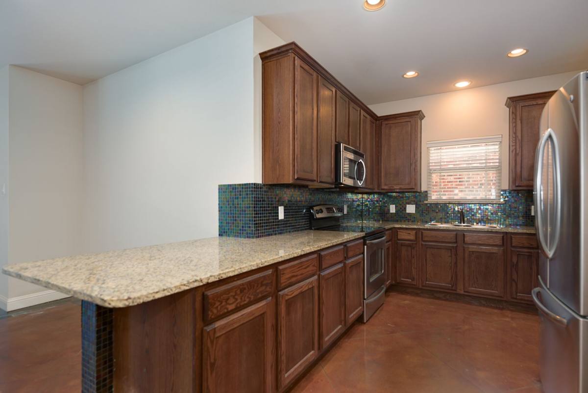 House for rent at 2928 Forest Park Blvd, Fort Worth, TX 76110