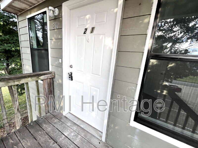 Apartment for rent at 606 Virginia St #201, Springdale, AR 72764