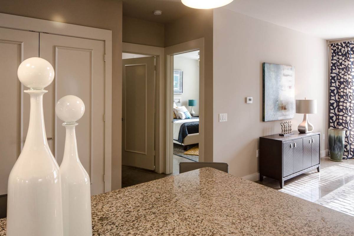 Apartment for rent at 801 & 908 N Bishop Ave, Dallas, TX 75208