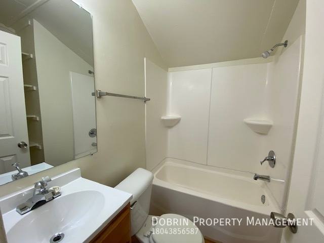 Apartment for rent at 527 Fritz St, Richmond, VA 23222