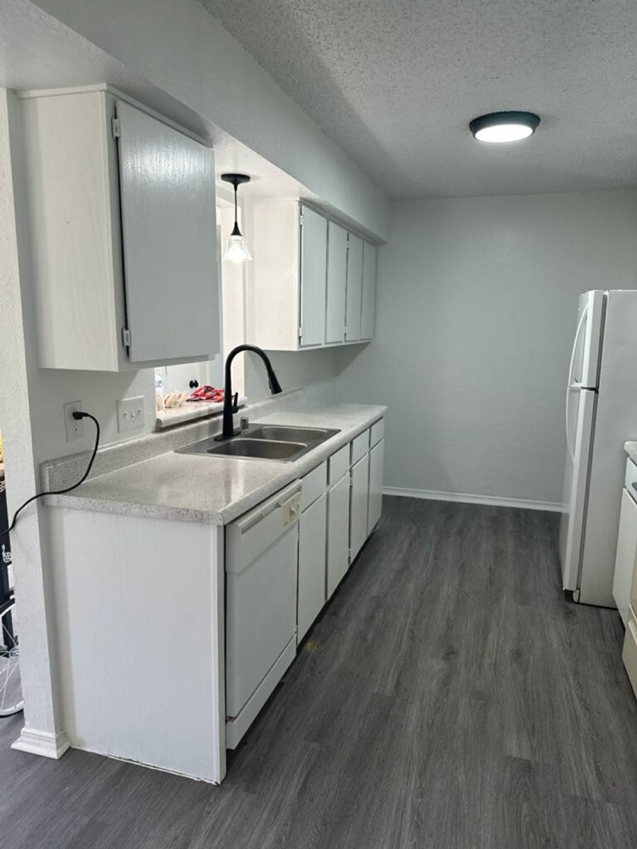 Apartment for rent at 7114 Texas Rd, Fort Smith, AR 72908