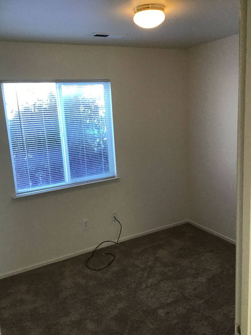 Apartment for rent at 1817 7th Ave, Olivehurst, CA 95961
