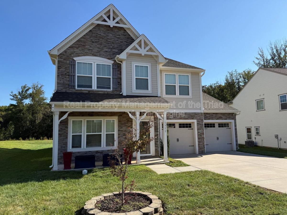 House for rent at 1311 Red Deer Dr, Kernersville, NC 27284