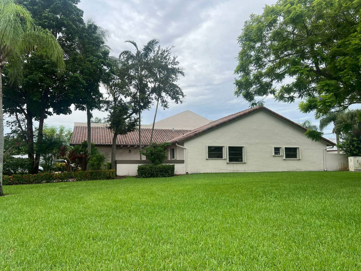House for rent at 8626 SW 114th Place, Miami, FL 33173
