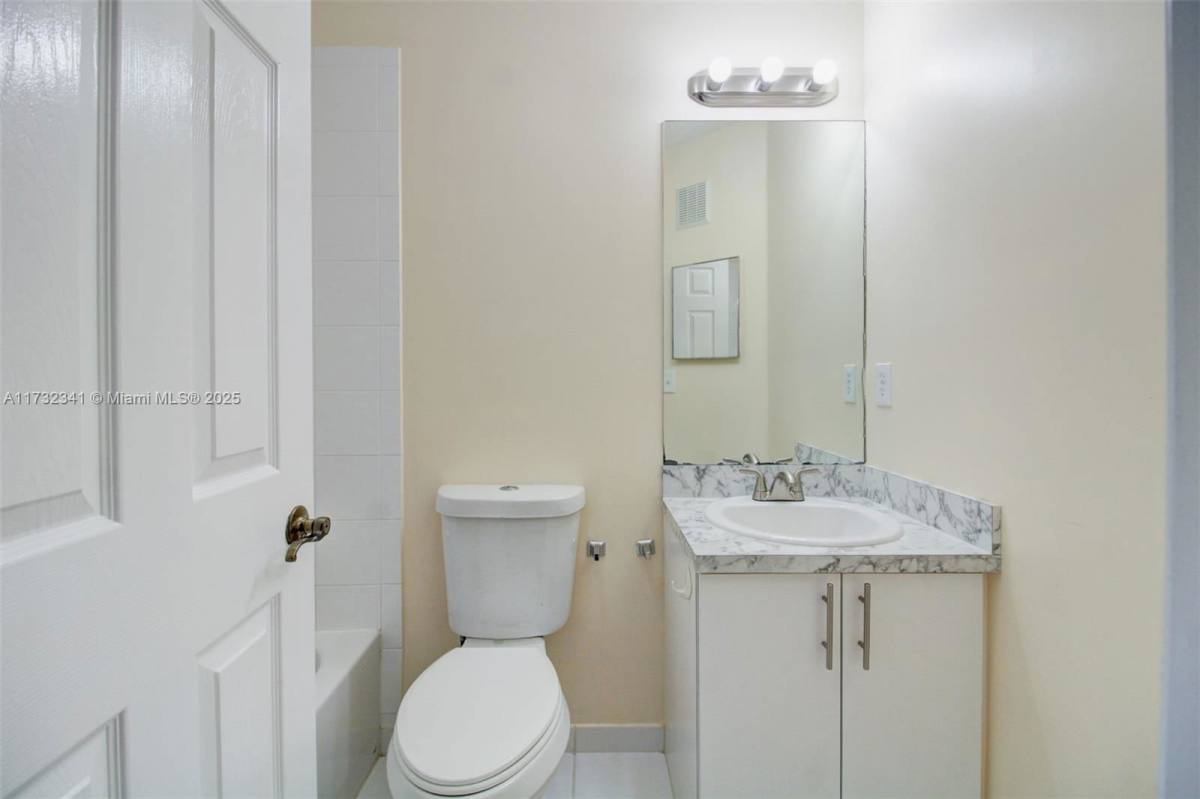 Townhouse for rent at 2205 SE 23rd Rd, Homestead, FL 33035
