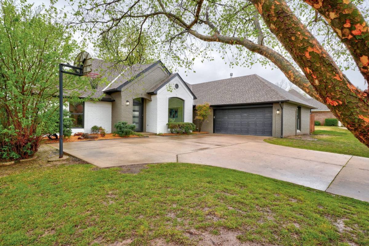 House for rent at 3616 Burlington Dr, Norman, OK 73072