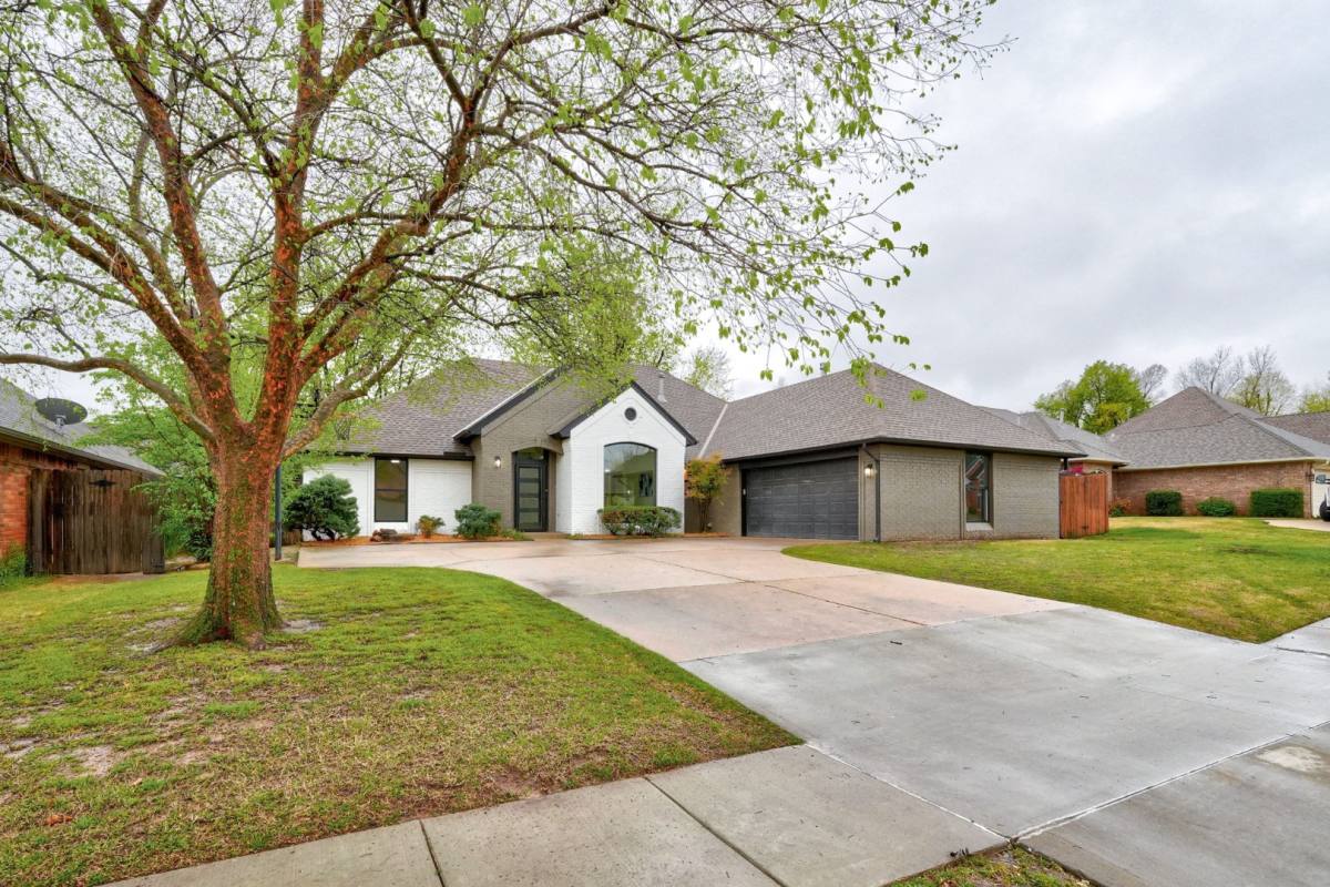 House for rent at 3616 Burlington Dr, Norman, OK 73072
