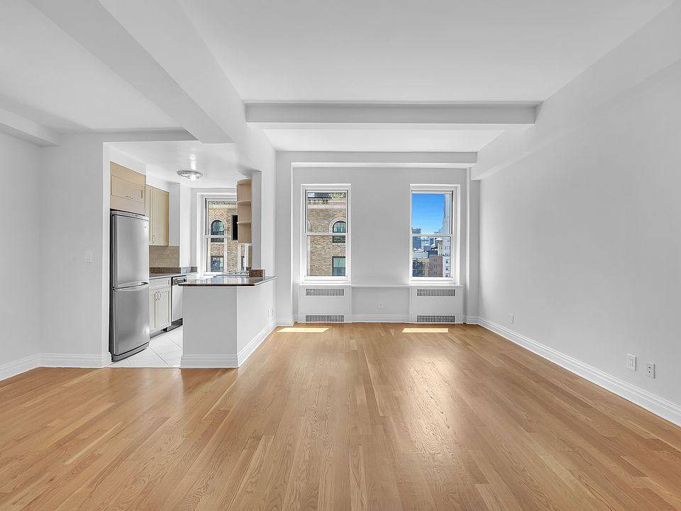 Apartment for rent at 20 Park Ave #16DD, New York, NY 10016
