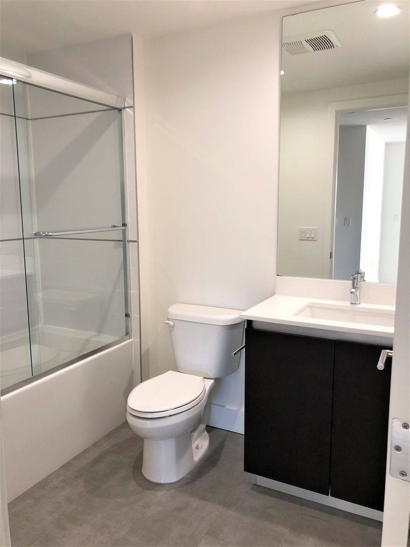 Apartment for rent at 1750 Sawtelle Blvd, Los Angeles, CA 90025