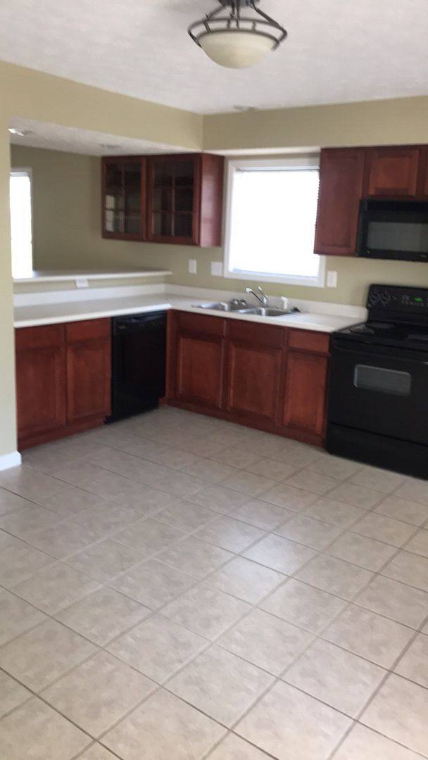 Condo for rent at 1327 Cobble Creek Circle, Bloomington, IN 47401