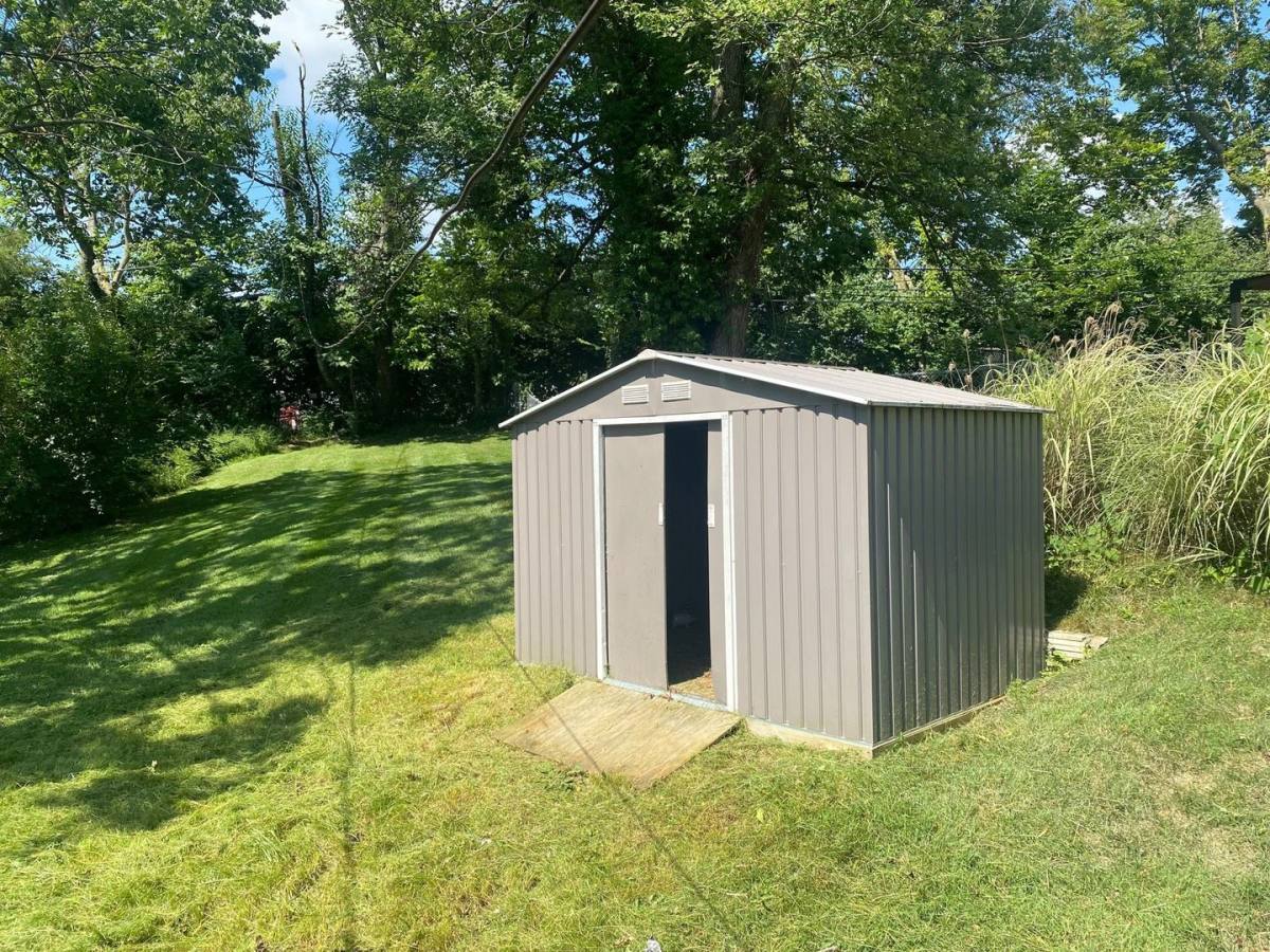 House for rent at 3541 N Valleyview Dr, Bloomington, IN 47404