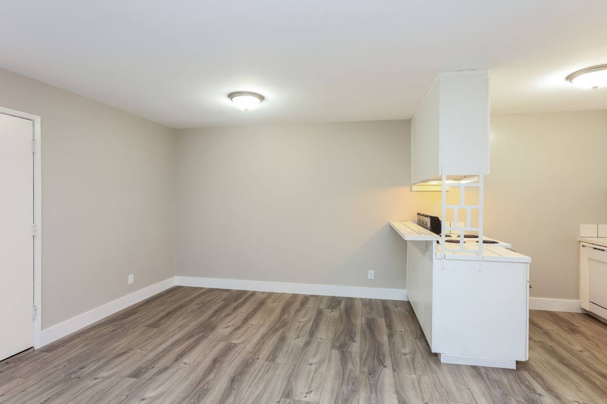 Apartment for rent at 1400 Creekside Dr, Walnut Creek, CA 94596