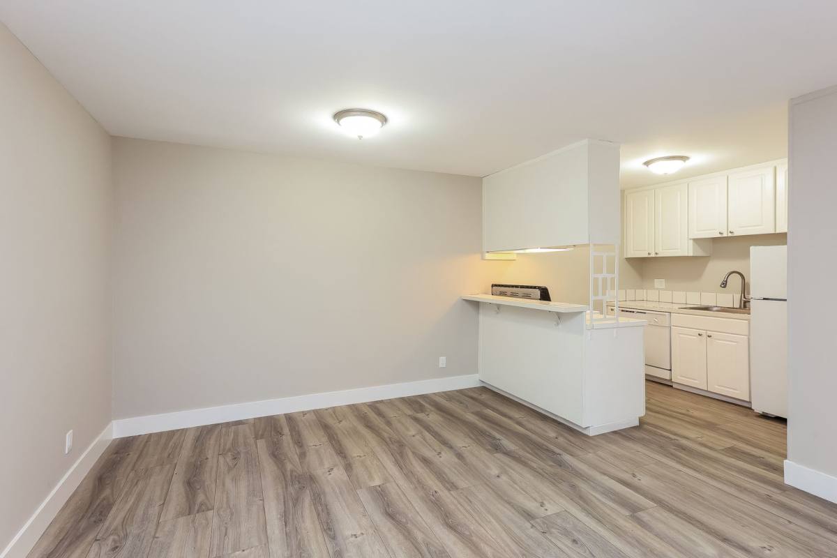 Apartment for rent at 1400 Creekside Dr, Walnut Creek, CA 94596