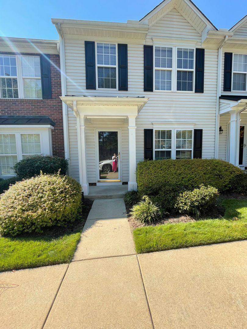 Townhouse for rent at 306 Moonstone Dr, Mauldin, SC 29662